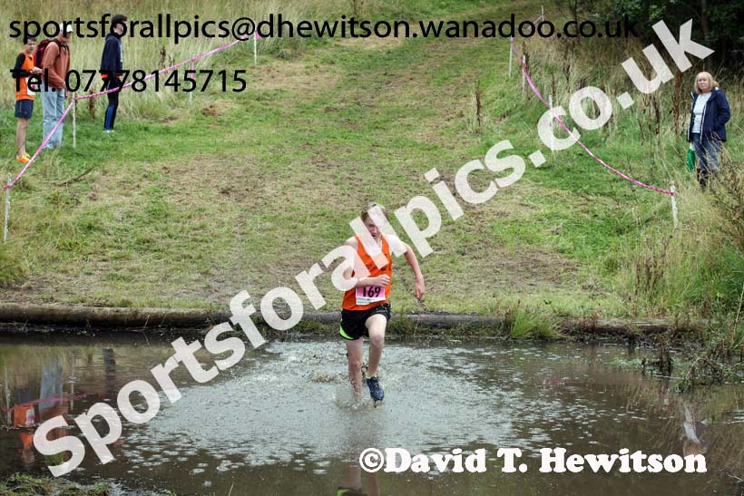 Boys under-13s, Start Fitness North Eastern Harrier League, Tanfield, County Durham. Photo: David T. Hewitson/Sports for All Pics